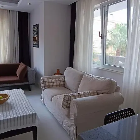 Apartment Lara'da Modern Bir Vaha *