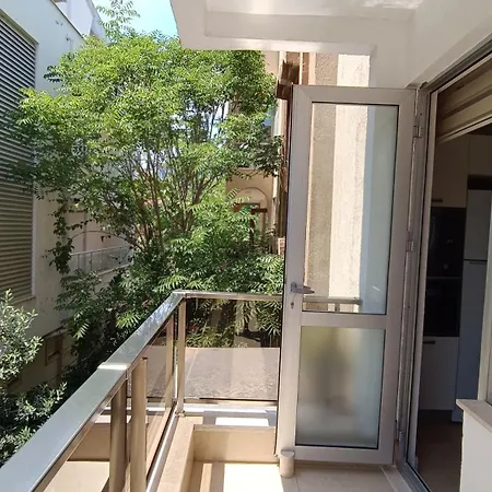 Apartment Lara'da Modern Bir Vaha *