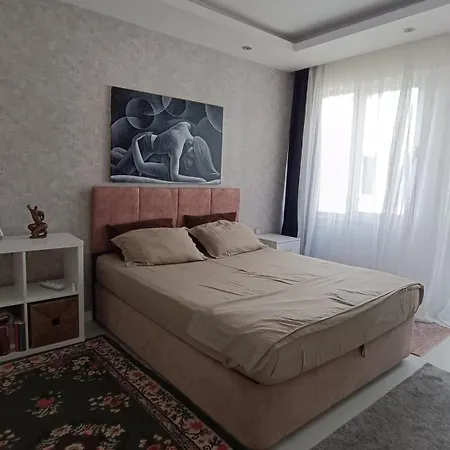 Apartment Lara'da Modern Bir Vaha *