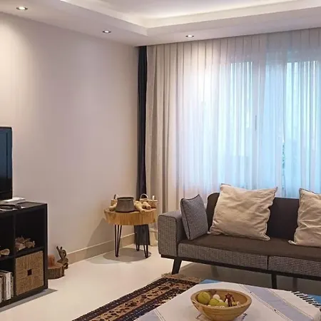 Lara'da Modern Bir Vaha Apartment Antalya
